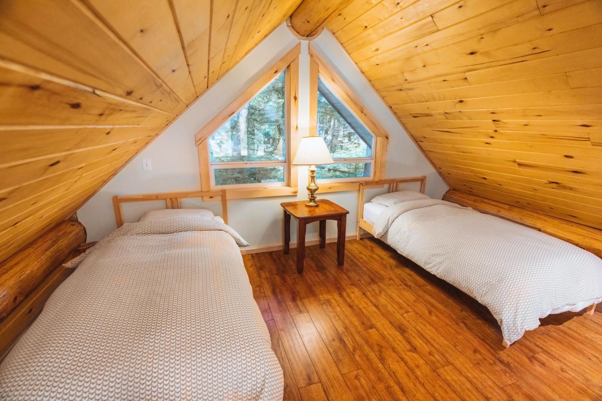 Bella Coola Grizzly Tours And Resort Hagensborg Buitenkant foto